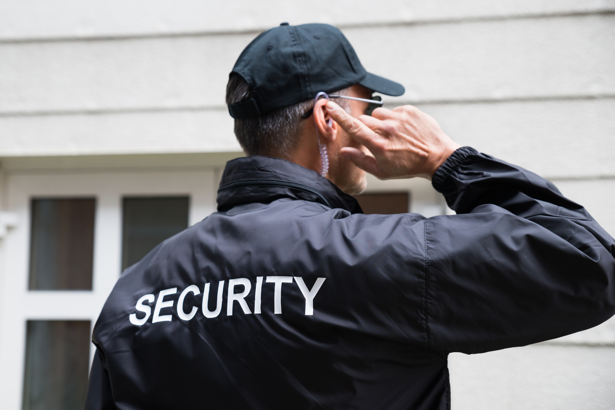 how-to-get-a-security-job-as-a-security-officer-get-licensed-blog