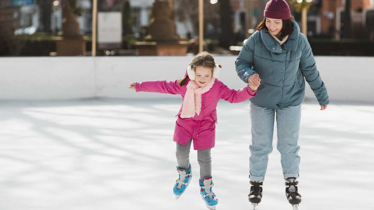 Security Jobs at Ice Skating Rinks 2025: SIA Licensing & Career Opportunities