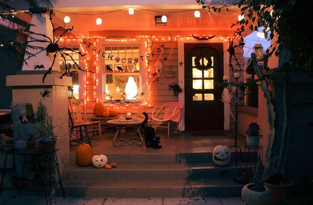 Halloween Home Safety Tips - SafetyHub